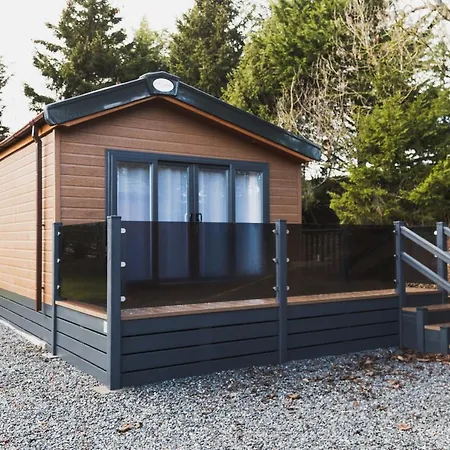 Atlas Ovation Lodge Auchterarder Exterior photo